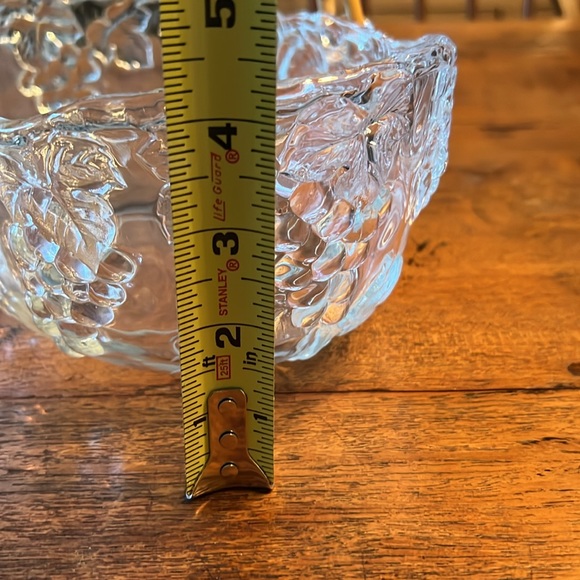 Vintage Aderia Glass Bowl/Basket w/ Rattan Handle - Picture 3 of 8